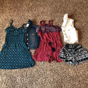 Girls dressy clothes size 12/14